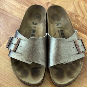 Birkenstock Metallic Bronze Single Strap Sandals